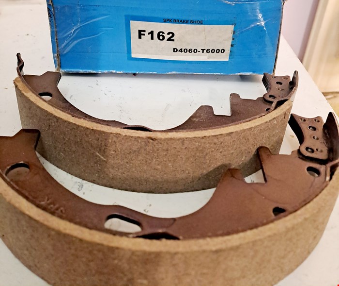 لنت عقب کفشکی داتسون F162